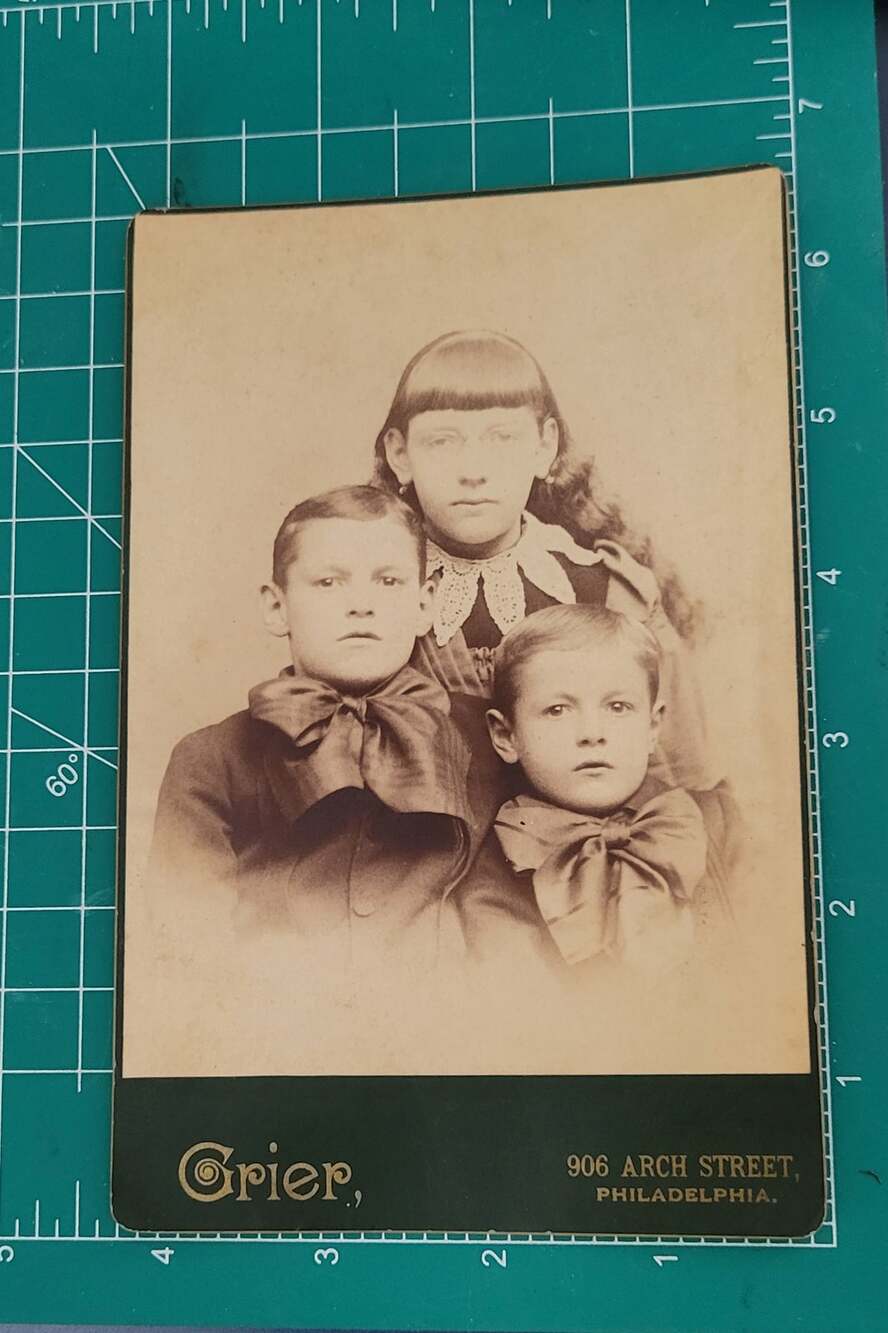 Antique Victorian Cabinet Card Shaw Children Siblings Grier Philadelphia